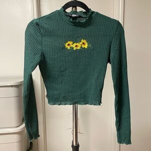 SHEIN Green Ribbed Crop Top with Sunflower Detail